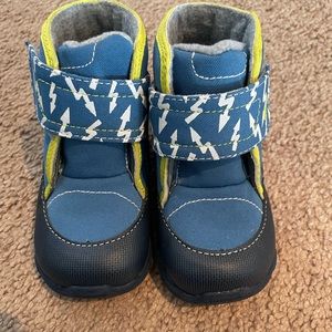 See Kai Run boots toddler size 8